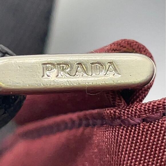 Prada Vela Flat Messenger Bag Triangle Logo Bordeaux Red Nylon Plate - Picture 11 of 14